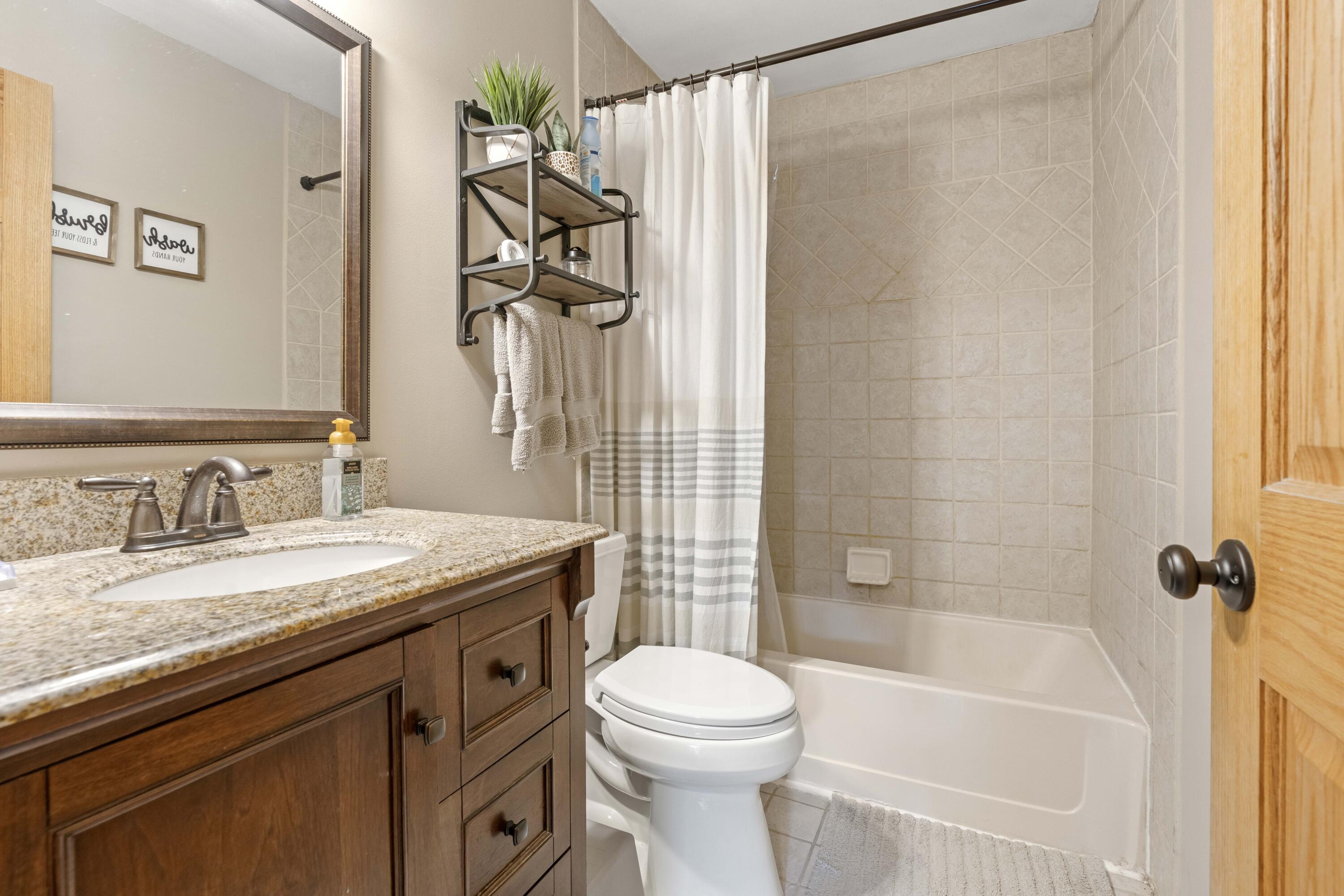 637 Joe Martin Road Lowell, IN 46356 - Photo 12 of 24 3000x2000