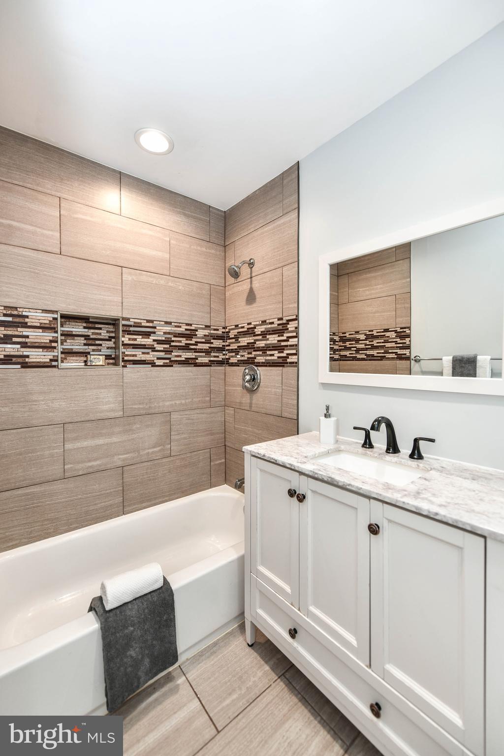 2194 Cartwright Place Reston, VA 20191 - Photo 22 of 51 Gallery Image 22