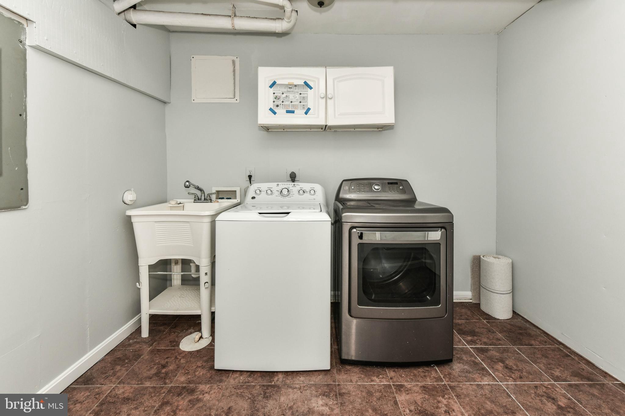 2194 Cartwright Place Reston, VA 20191 - Photo 34 of 51 Gallery Image 34