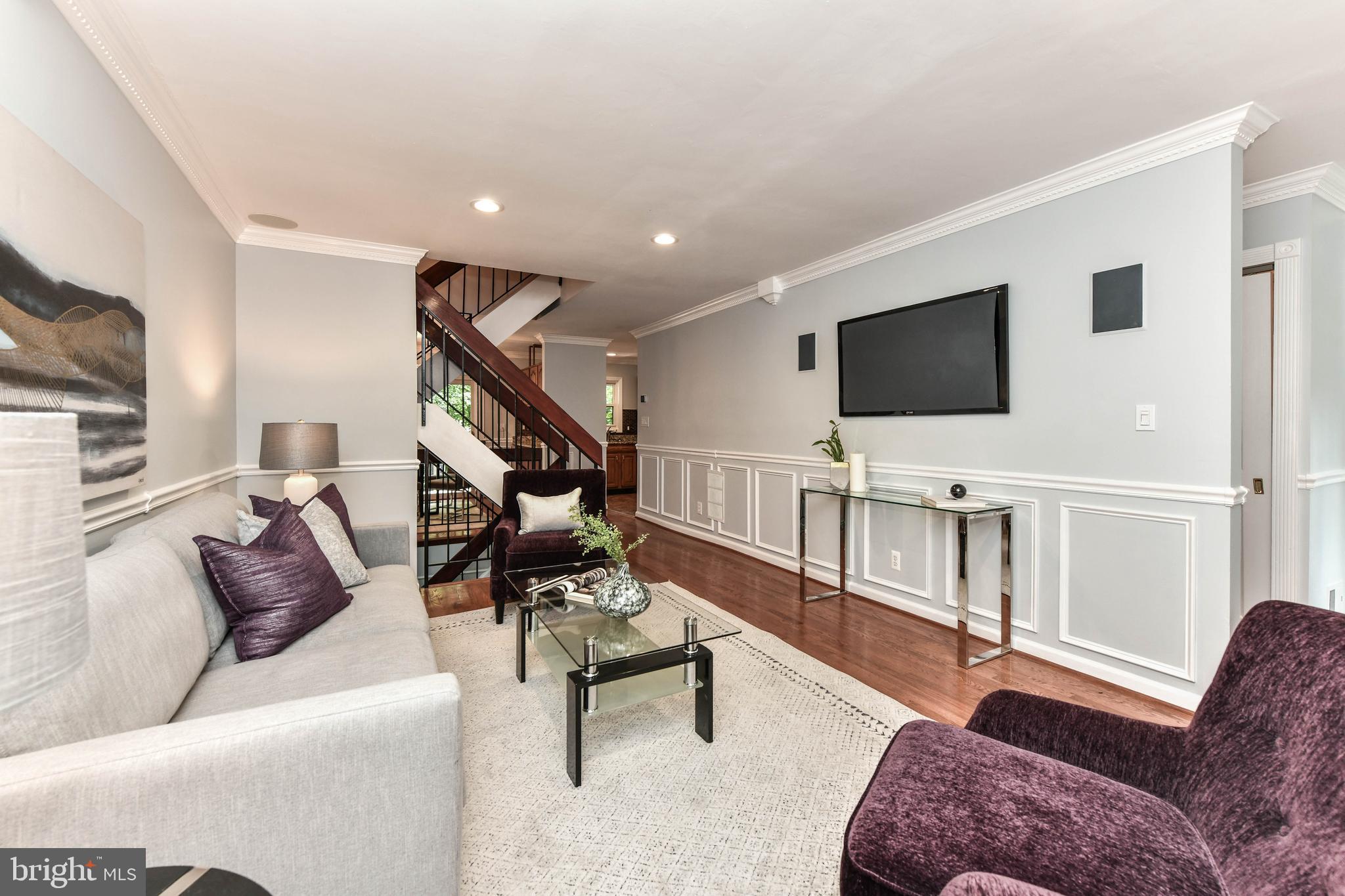2194 Cartwright Place Reston, VA 20191 - Photo 4 of 51 Gallery Image 4