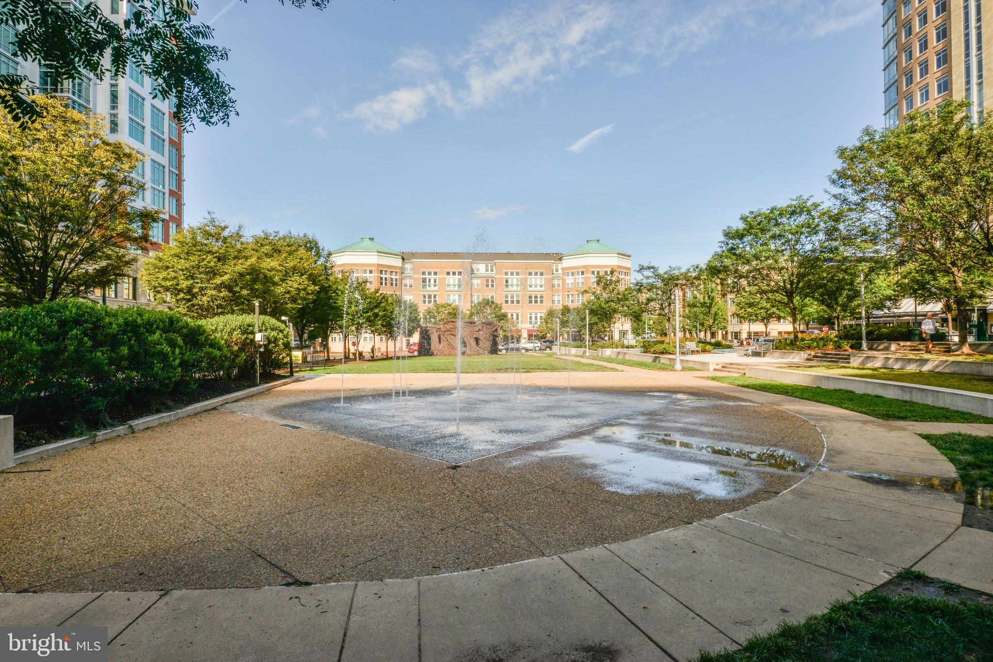 2194 Cartwright Place Reston, VA 20191 - Photo 49 of 51 Gallery Image 49