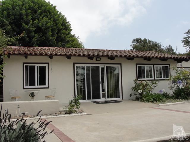 522 Avocado Place Camarillo, CA 93010 - Photo 30 of 30 front view of a house with a yard