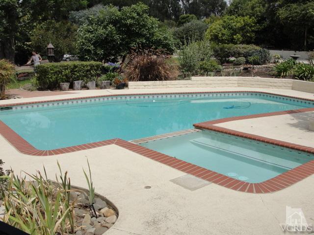 522 Avocado Place Camarillo, CA 93010 - Photo 9 of 30 a view of a tennis court