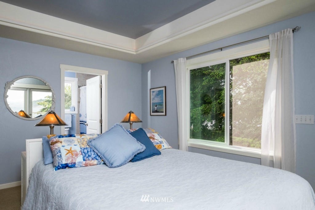 679 Mackaye Harbor Road Lopez Island, WA 98261 - Photo 12 of 24
