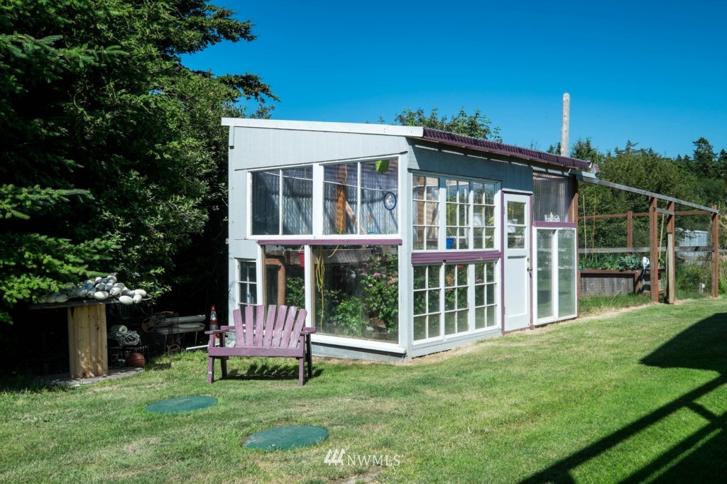 679 Mackaye Harbor Road Lopez Island, WA 98261 - Photo 23 of 24