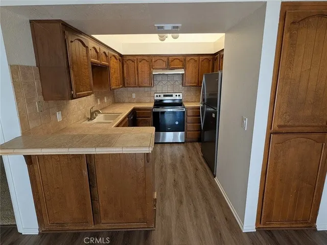 $1,500 | 14736 Chaparral Lane, Unit 1, Helendale, CA 92342