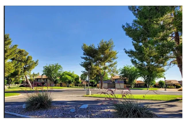 $1,500 | 14736 Chaparral Lane, Unit 1, Helendale, CA 92342