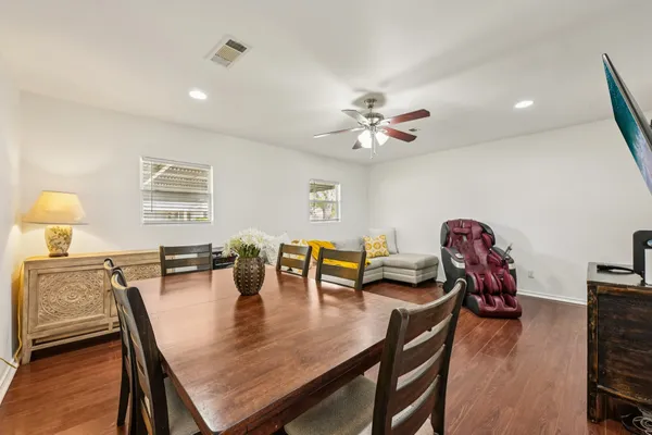 $370,000 | 9631 Carousel Lane, Houston, TX 77080