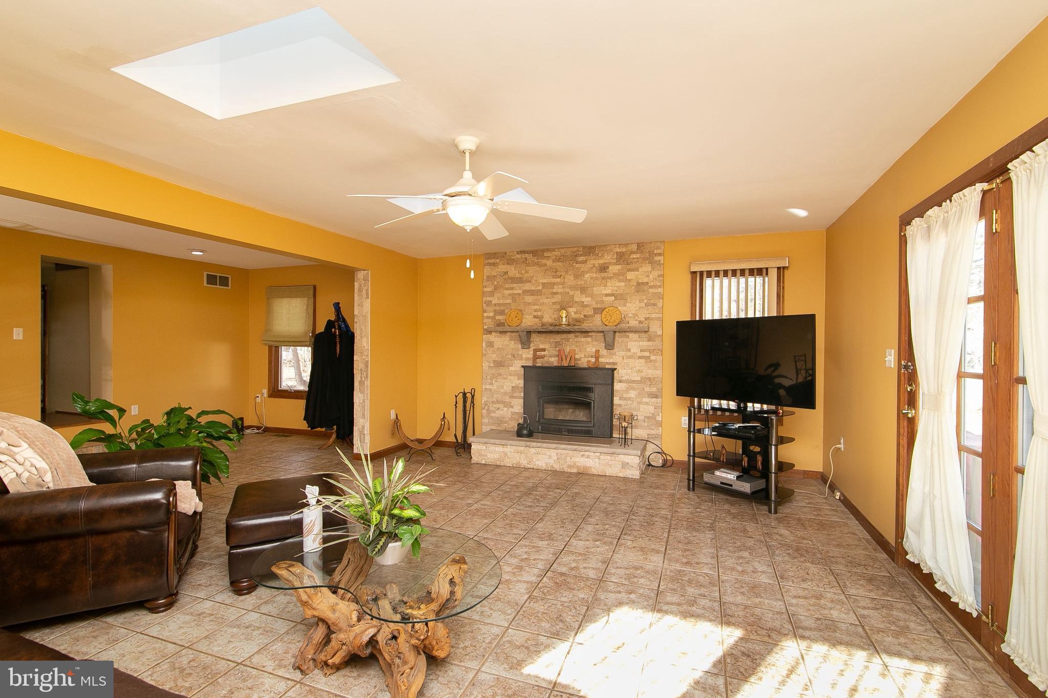 952 New Brooklyn Road Sicklerville, NJ 08081 - Photo 16 of 40