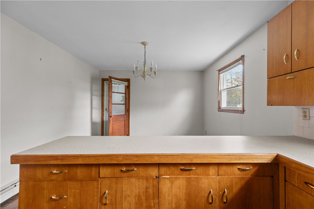 75 Montgomery Street Tiverton, RI 02878 - Photo 23 of 49