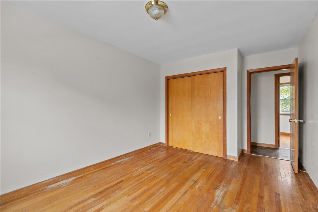 75 Montgomery Street Tiverton, RI 02878 - Photo 34 of 49