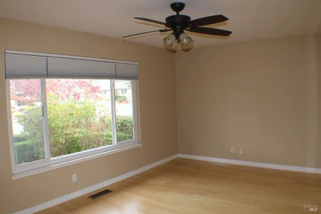 $849,000 | 319 Belhaven Circle, Santa Rosa, CA 95409