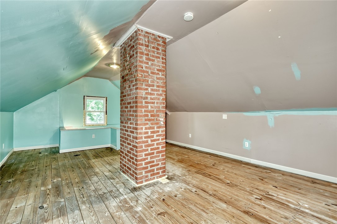 362 Embury Road Penfield, NY 14625 - Photo 32 of 44 FULL WALK-UP ATTIC