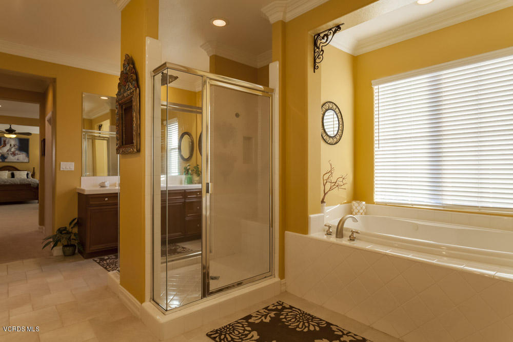3735 Horizon Ridge Court Simi Valley, CA 93063 - Photo 22 of 35 Horizon Ridge_Low-23
