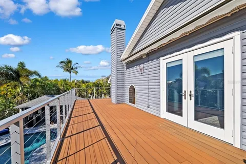 $1,437,600 | 648 Santa Maria Drive, Tierra Verde, FL 33715