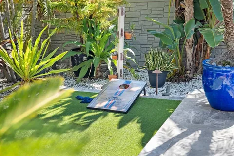 $1,437,600 | 648 Santa Maria Drive, Tierra Verde, FL 33715