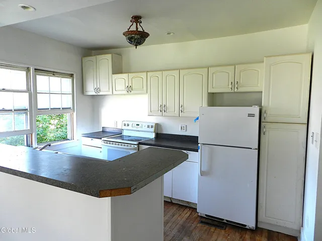 $460,000 | 37-39 2nd Street, South Glens Falls, NY 12803