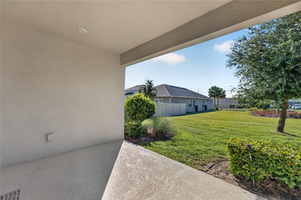 2722 Surf Top Road Clermont, FL 34711 - Photo 16 of 86