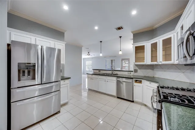 $3,000 | 4103 Natural Bridge Court, Round Rock, TX 78681