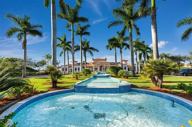 $1,280,000 | 7587 Southwest 189th Street, Cutler Bay, FL 33157