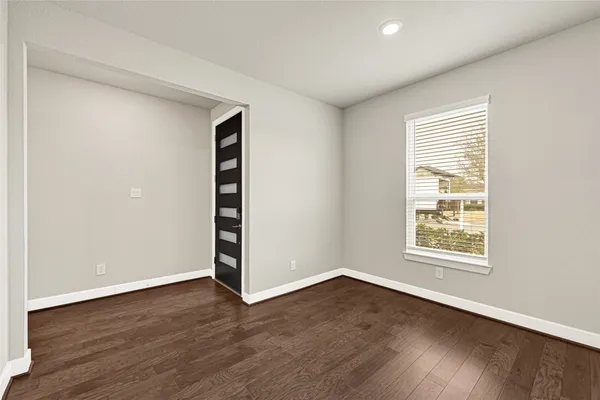 $2,300 | 8458 Harrington Grv Trail, Richmond, TX 77407