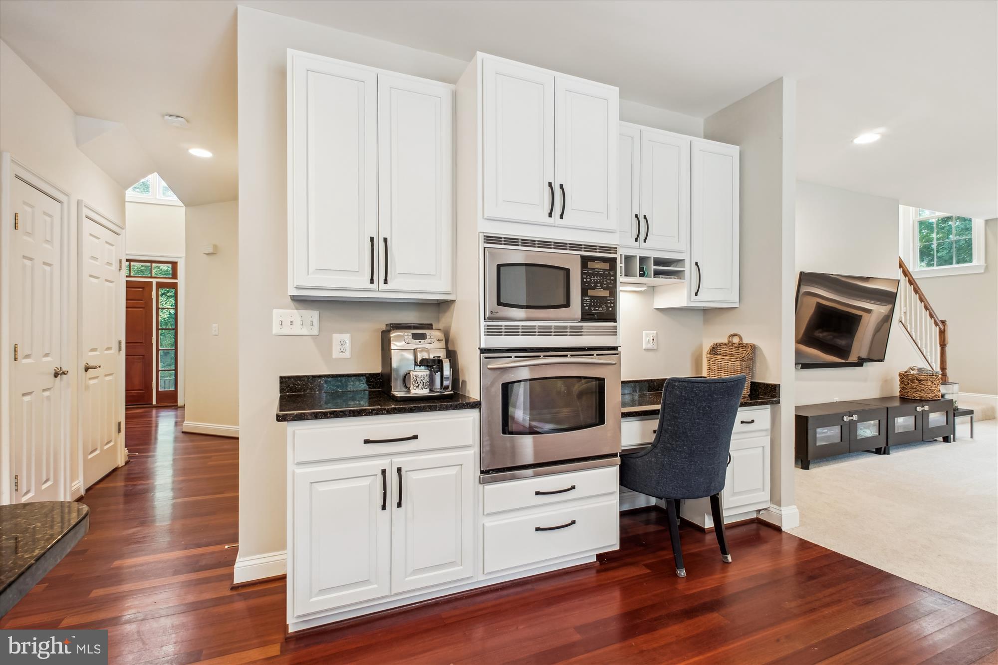 9745 Vale Road Vienna, VA 22181 - Photo 17 of 89 kitchen