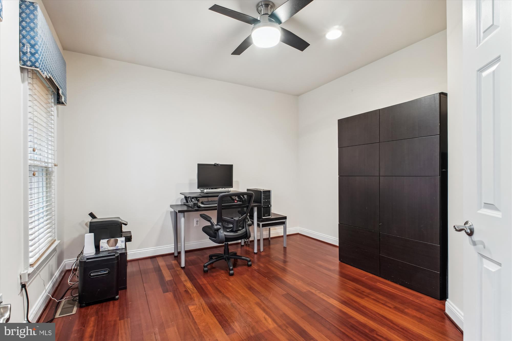 9745 Vale Road Vienna, VA 22181 - Photo 34 of 89 first floor office