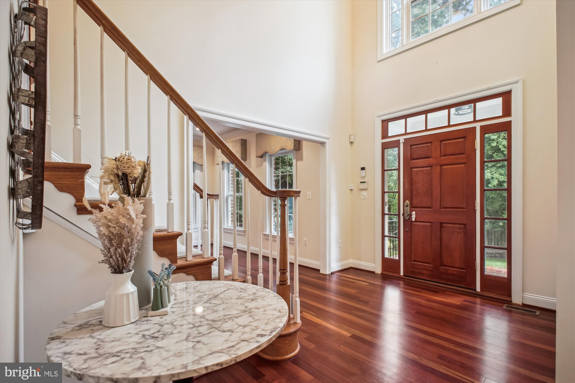 9745 Vale Road Vienna, VA 22181 - Photo 10 of 89 Foyer