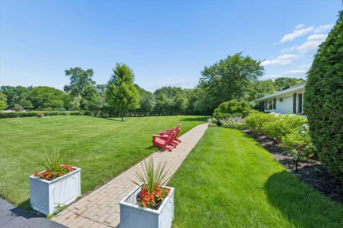 1165 Ranch Road Lake Forest, IL 60045 - Photo 20 of 21 Gallery Image 20
