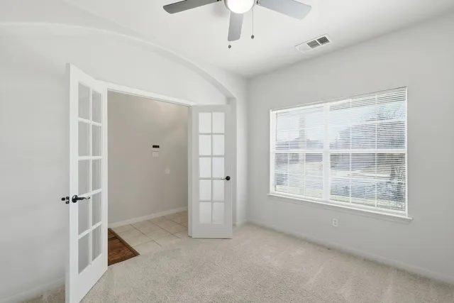 $2,200 | 606 Fairmont Drive, Georgetown, TX 78628