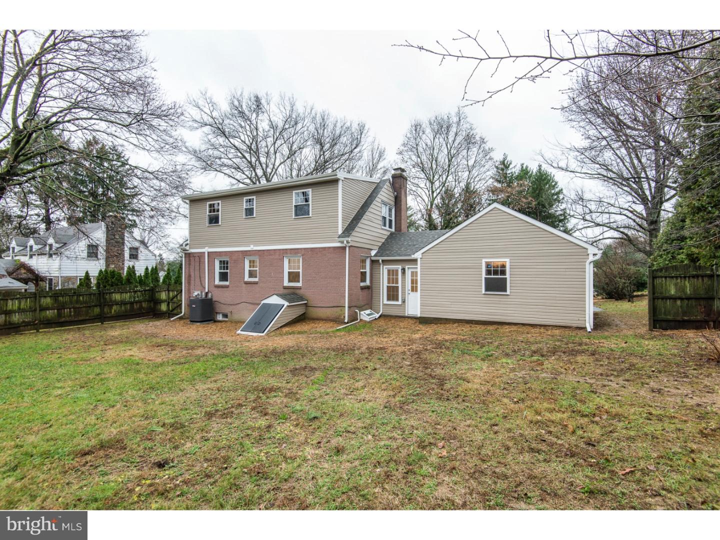 221 West Rose Valley Road Wallingford, PA 19086 - Photo 24 of 25 Exterior Back