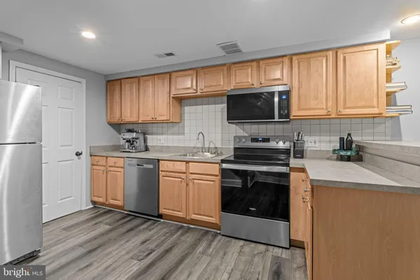 $340,000 | 1714 Wallace Street, Unit 2, Philadelphia, PA 19130