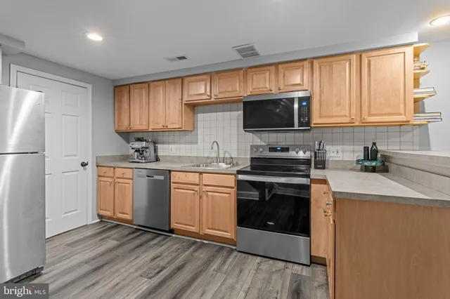 $365,000 | 1714 Wallace Street, Unit 2, Philadelphia, PA 19130