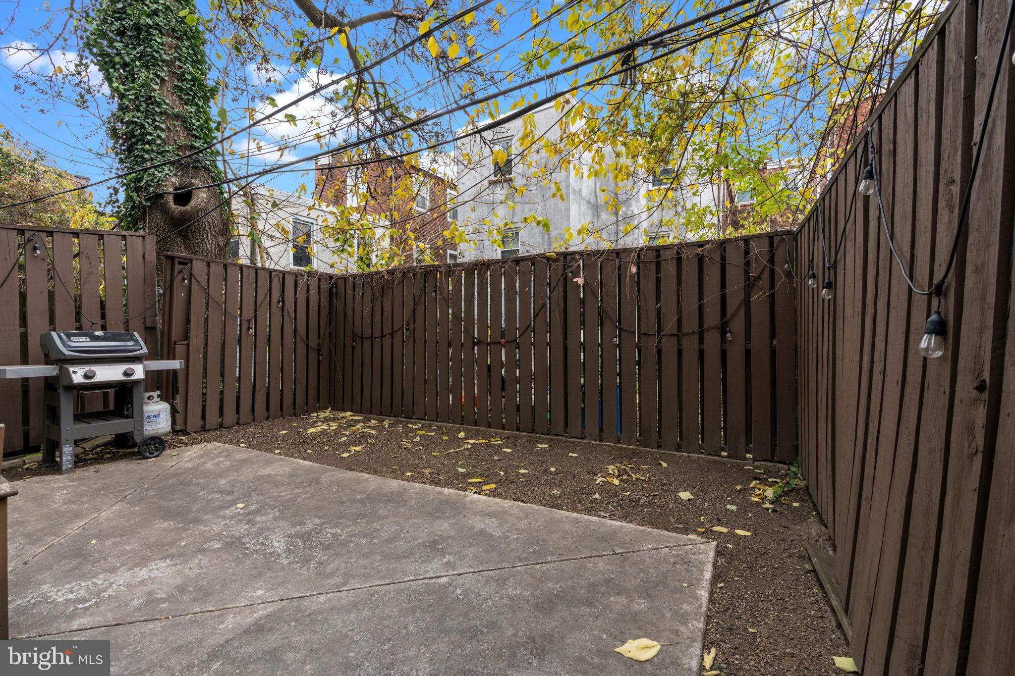 1714 Wallace Street, Unit 2 Philadelphia, PA 19130 - Photo 22 of 25