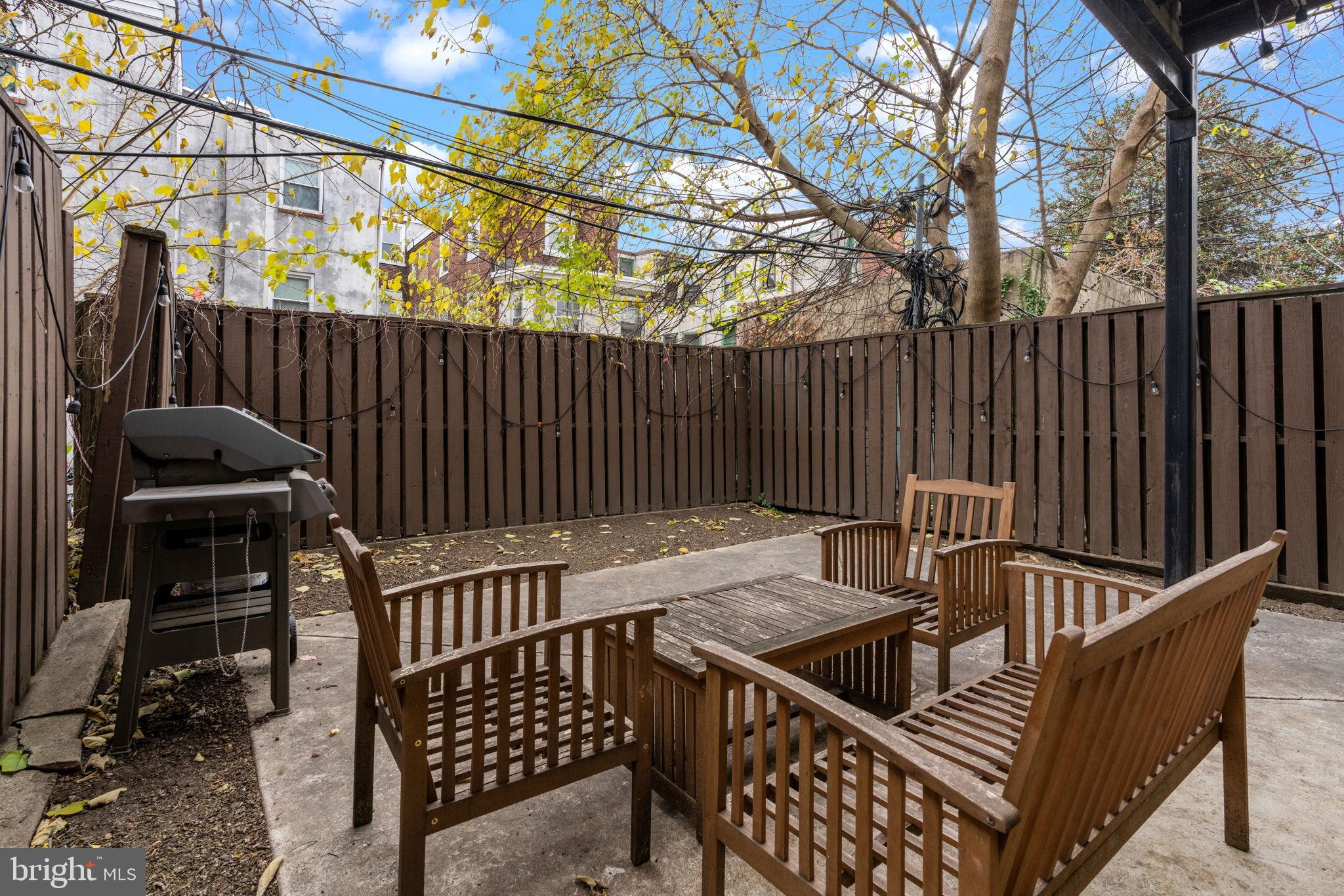 1714 Wallace Street, Unit 2 Philadelphia, PA 19130 - Photo 23 of 25