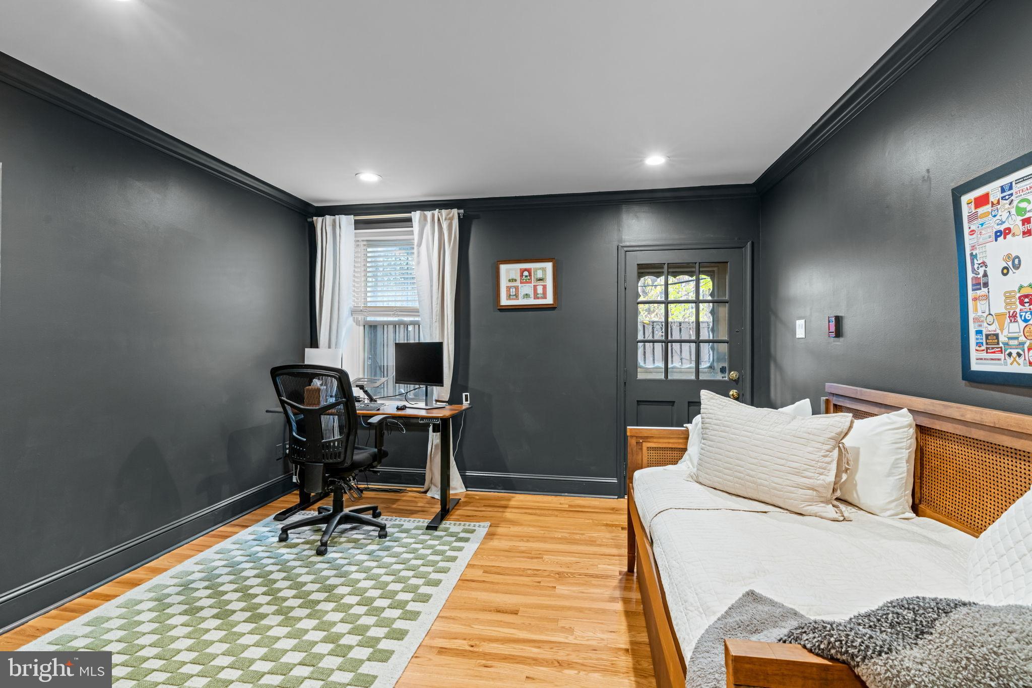 1714 Wallace Street, Unit 2 Philadelphia, PA 19130 - Photo 7 of 25