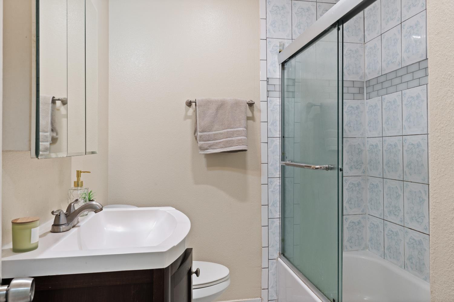 1444 77th Avenue Oakland, CA 94621 - Photo 13 of 15