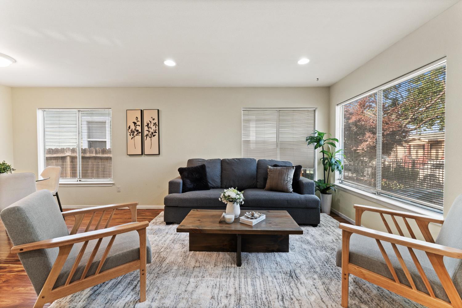 1444 77th Avenue Oakland, CA 94621 - Photo 3 of 15