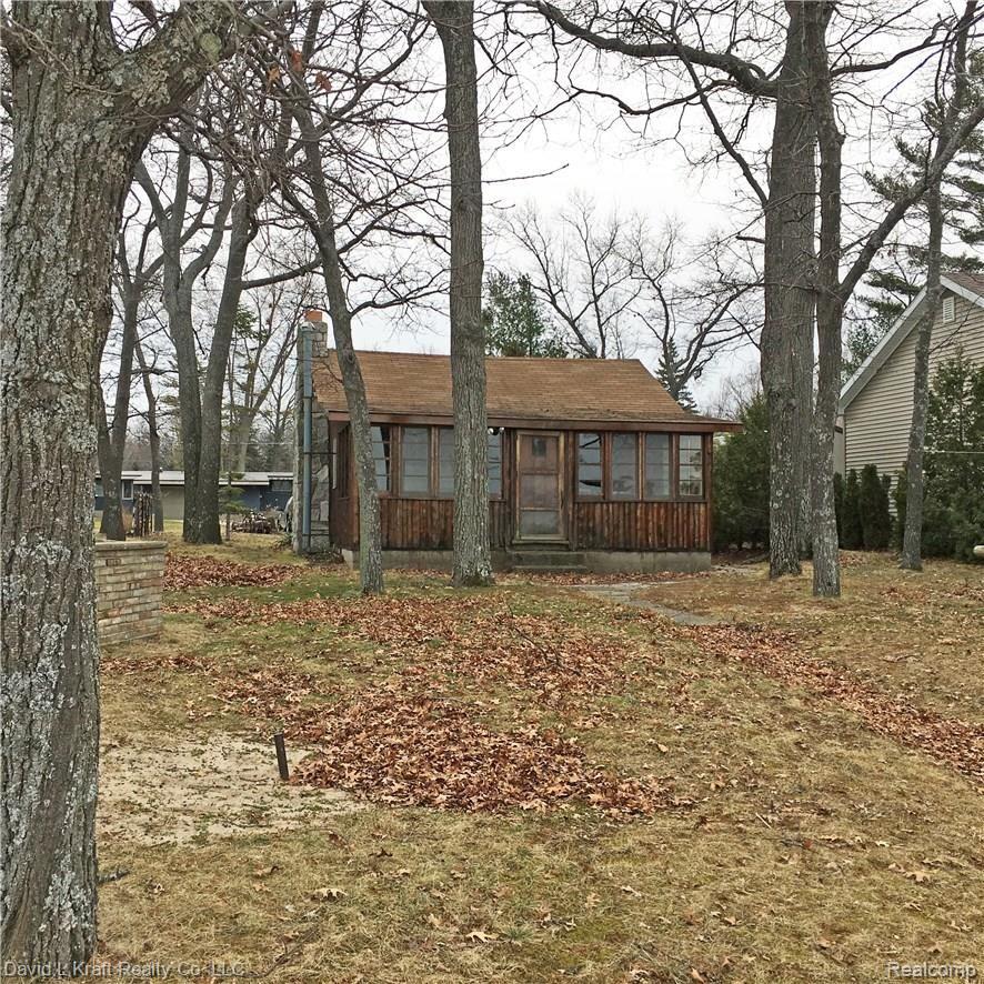 4142 Port Austin Road Caseville, MI 48725 - Photo 4 of 13 4142PtAustinMain.jpg