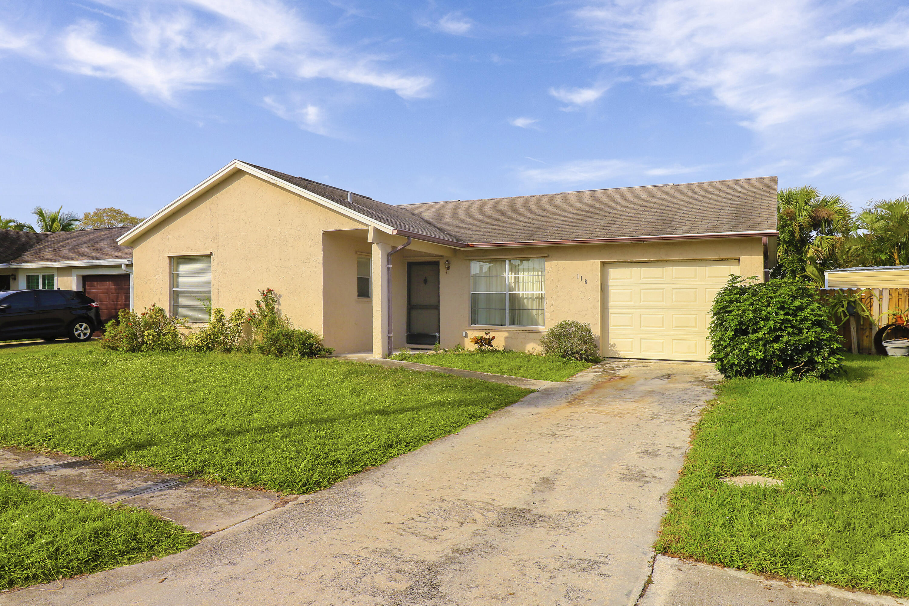 116 Deerfield Court Jupiter, FL 33458 - Photo 4 of 14 Front Elevation