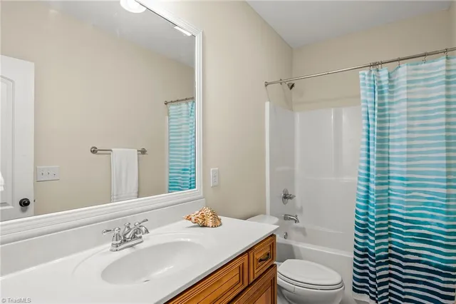 $450,000 | 5012 Cedarwood Drive, Winston-Salem, NC 27103