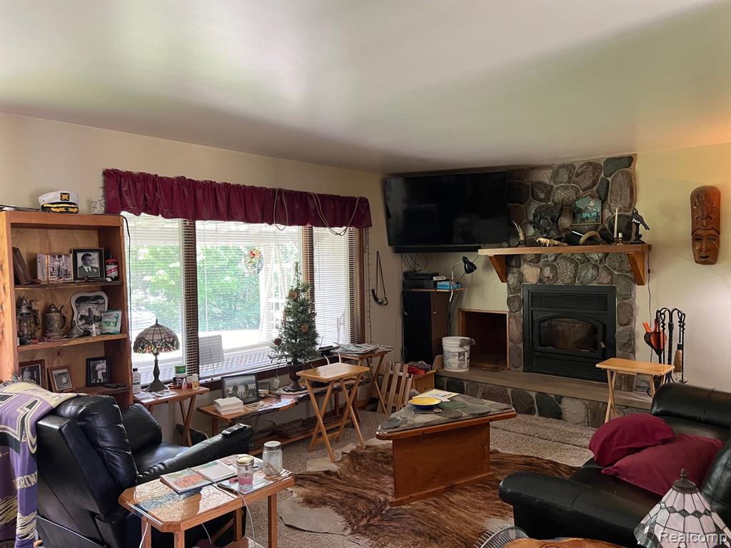 4460 Scholtz Road North Branch, MI 48461 - Photo 13 of 39 Gallery Image 13