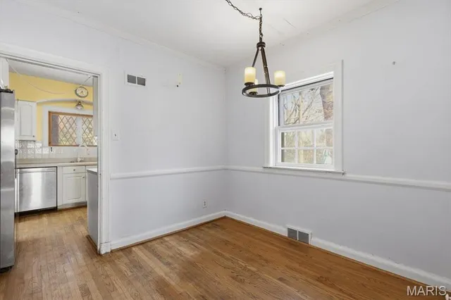 $299,000 | 72 Bellerive Acres, St. Louis, MO 63121