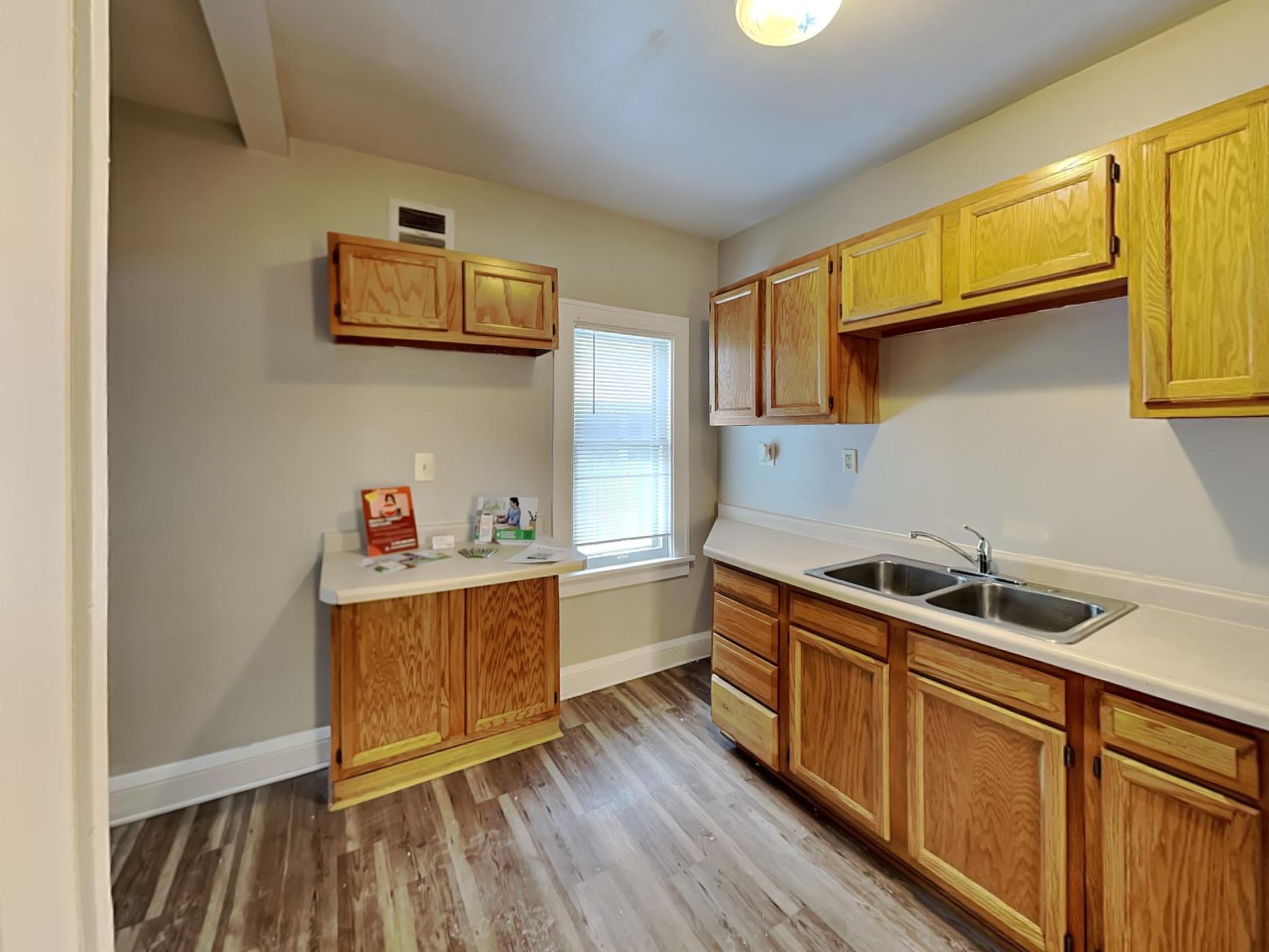 1856 Clear Avenue East St. Paul, MN 55119 - Photo 6 of 17