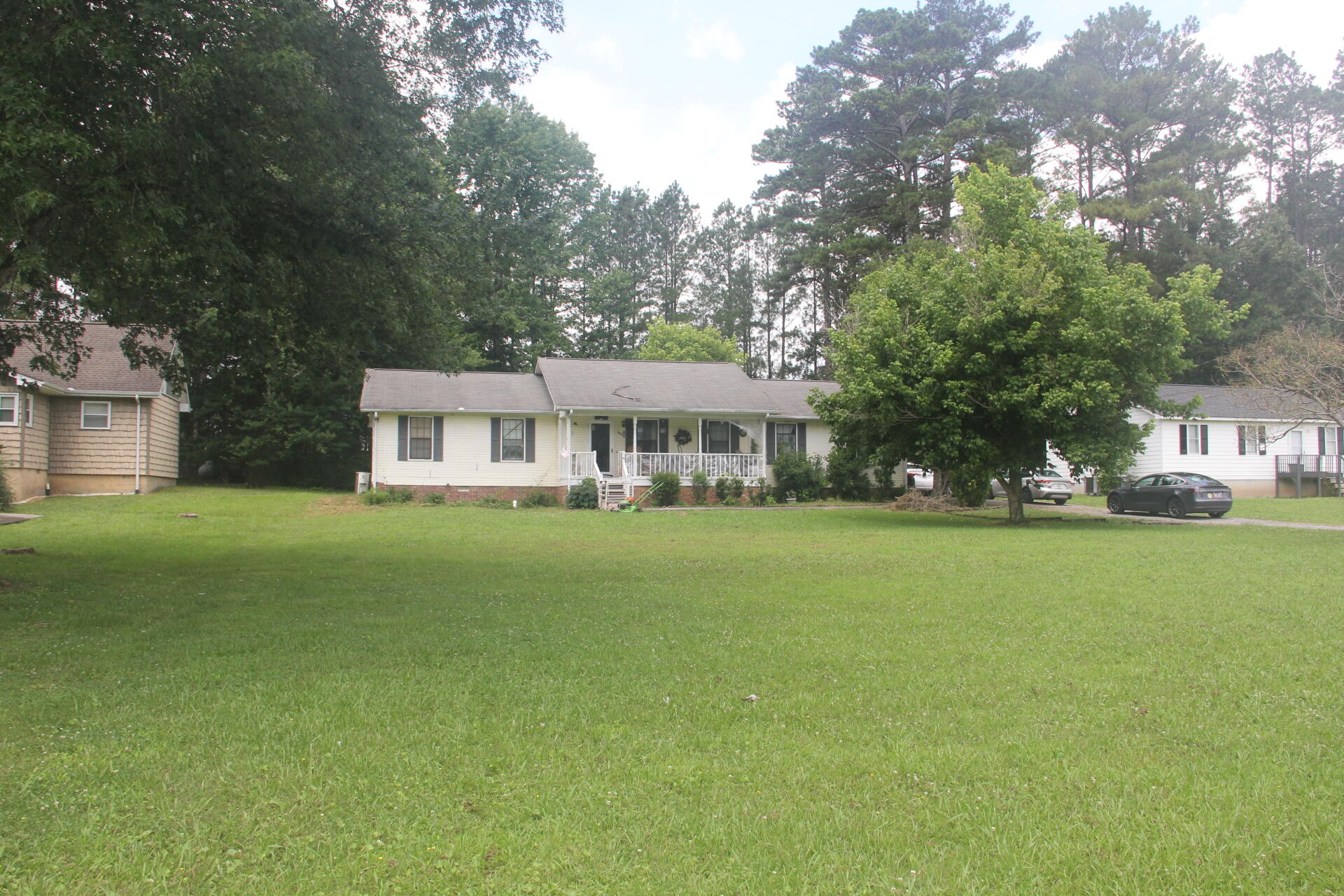 149 Graystone Way Rocky Face, GA 30740 - Photo 2 of 17 IMG_4933