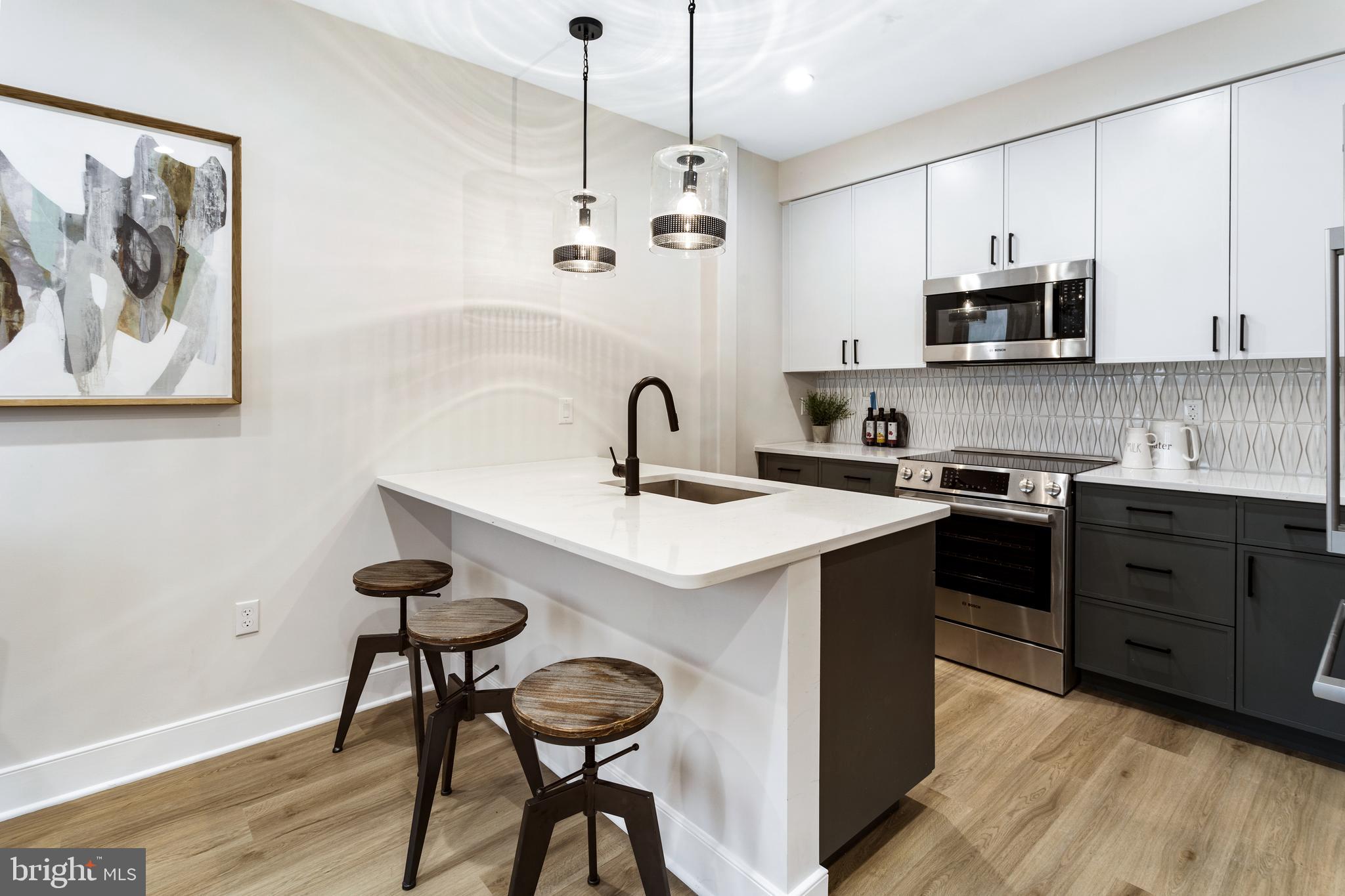 1443 Girard Street Northwest, Unit 1 Washington, DC 20009 - Photo 9 of 27
