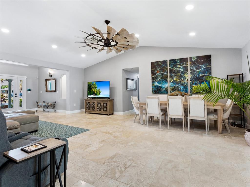 221 Lychee Road Nokomis, FL 34275 - Photo 14 of 73