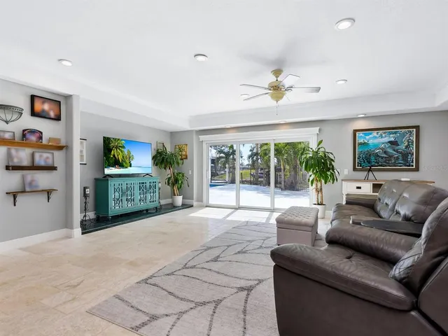 $1,750,000 | 221 Lychee Road, Nokomis, FL 34275