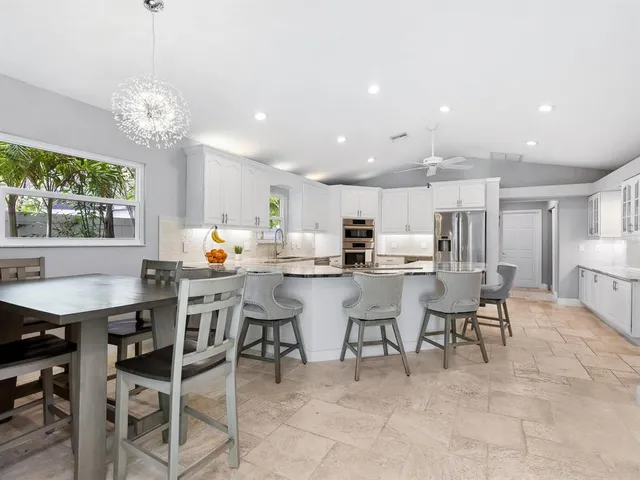 $1,750,000 | 221 Lychee Road, Nokomis, FL 34275