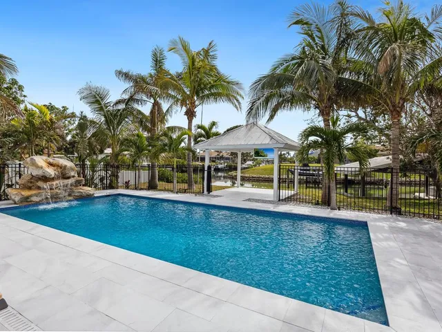 $1,750,000 | 221 Lychee Road, Nokomis, FL 34275